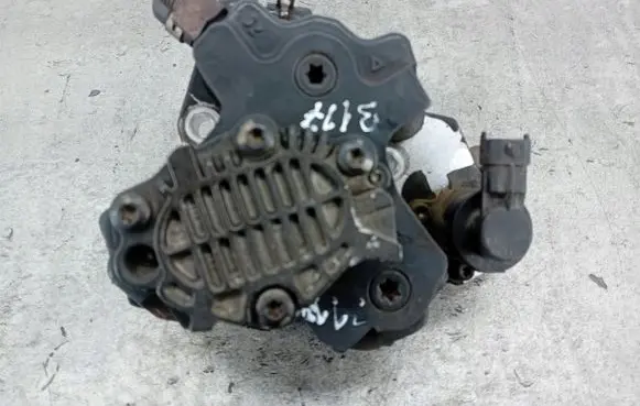 Honda FR-V Fuel injection high pressure pump 