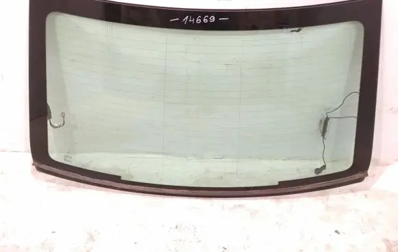 Mercedes-Benz E W212 Rear windscreen/windshield window DALISID2526 2126701580 2126700200