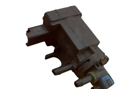Citroen C4 II Picasso Turbo solenoid valve 9808206880