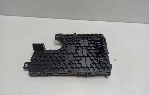 Tesla Model Y Comfort/convenience module 165765001A