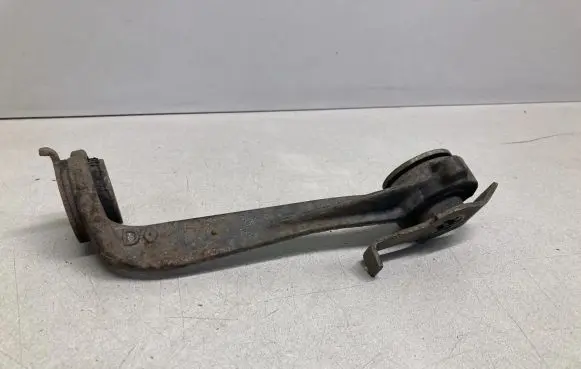 Opel Vivaro Front control arm