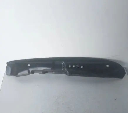 Volvo XC90 Fender end trim 31353953