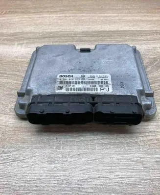 Opel Omega B2 Engine control unit/module ECU 0281010273 24417198