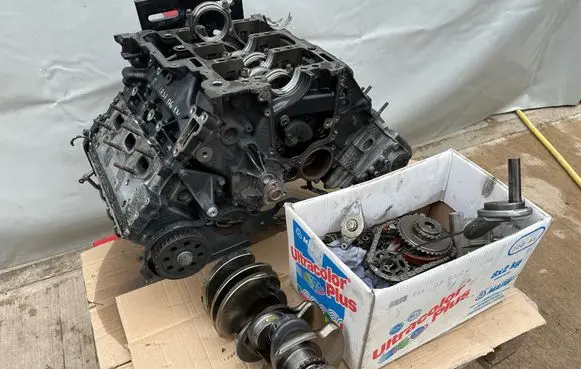 Volkswagen Touareg I Engine block 059103023B 0593Q