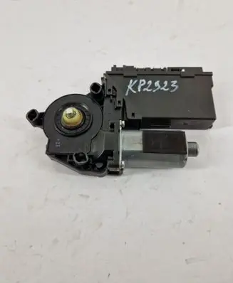 Audi A8 S8 D3 4E Front door window regulator motor 4E1910802B