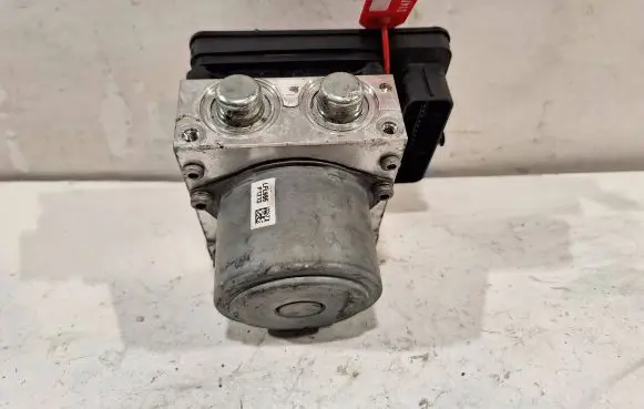 Fiat 500L ABS Pump 52090298