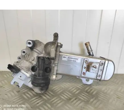 Citroen DS5 EGR valve cooler V29004027 MM111BL