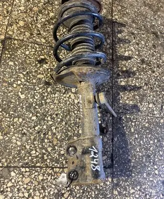 Toyota Avensis T250 Front shock absorber/damper