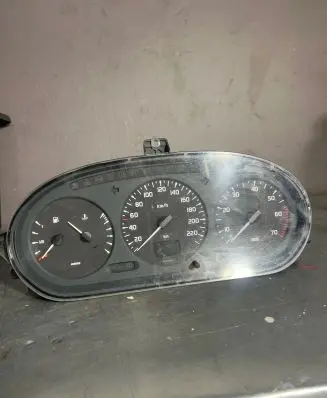 Renault Megane I Speedometer (instrument cluster) 09046312020