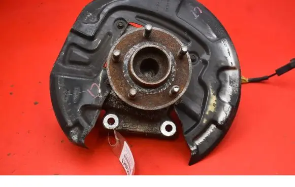 Ford Mondeo MK I Front wheel hub spindle knuckle 