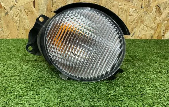 Opel Adam Front indicator light 13354580
