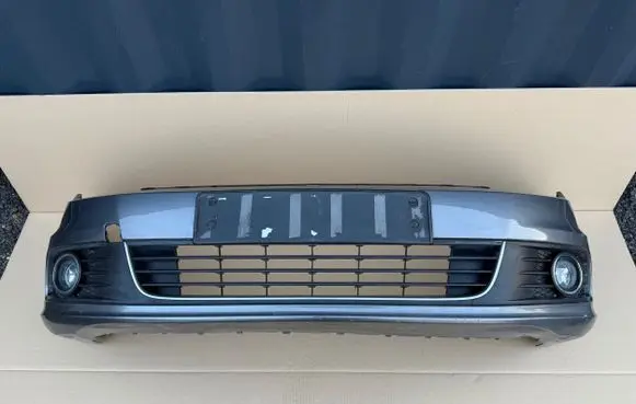 Volkswagen Eos Front bumper 1Q0807221E