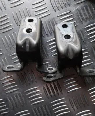 KIA Sorento Front door hinge set A046097