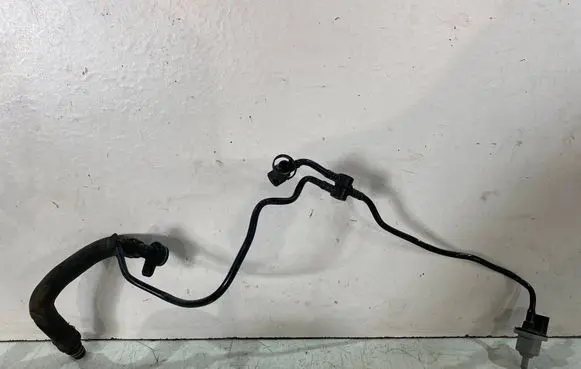 Volkswagen Golf VII Vacuum line/pipe/hose 04E133366E 04E133514 04E103202F