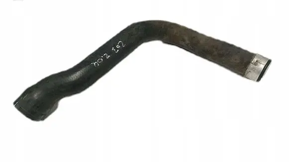 Mercedes-Benz C W203 Engine coolant pipe/hose 2035010682