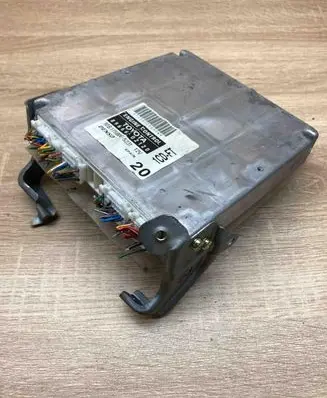Toyota Corolla E120 E130 Engine control unit/module ECU 8966602120 MB1758005231 1CDFT
