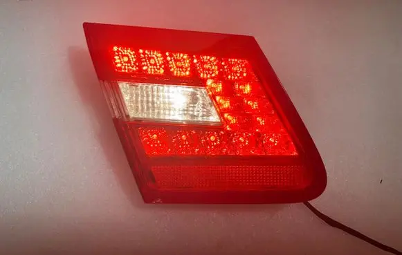Mercedes-Benz E C207 W207 Tailgate rear/tail lights A2078200364