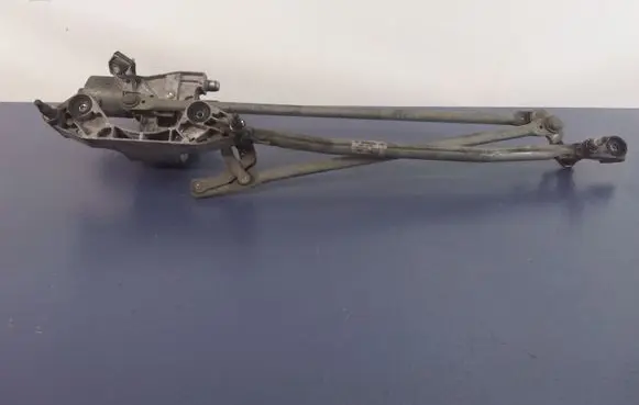Ford Focus C-MAX Front wiper linkage and motor 3M51-17508-AA