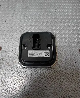 Renault Clio V LED ballast control module 260556623R A2C90665803