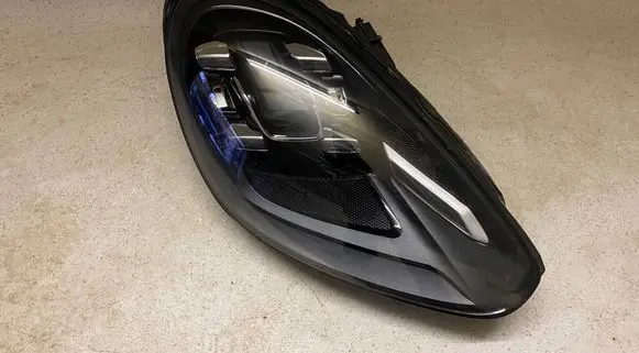 Headlight/headlamp