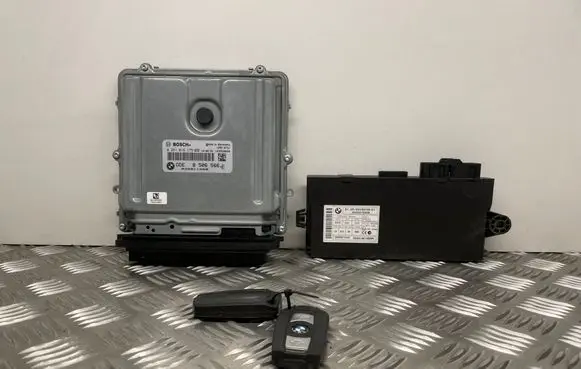 Engine ECU kit and lock set