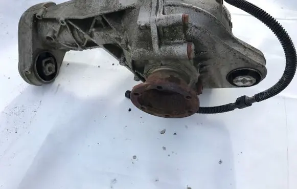 Volkswagen Amarok Rear differential 00331718480