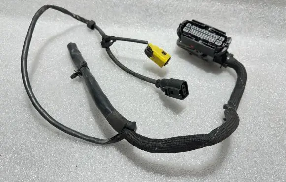 Seat Leon (1P) ABS module connector plug 4F0973038