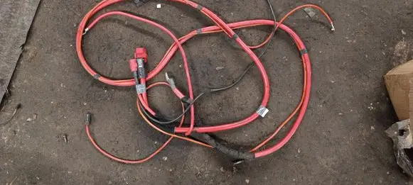 BMW X5 E53 Positive cable (battery) 6932477