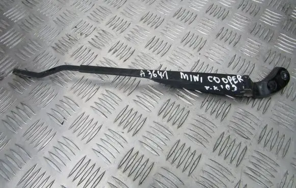 Mini One - Cooper R50 - 53 Front wiper blade arm 80005596