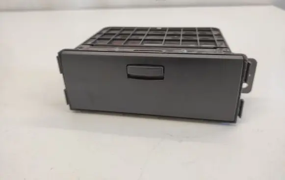 Chevrolet Captiva Glove box
