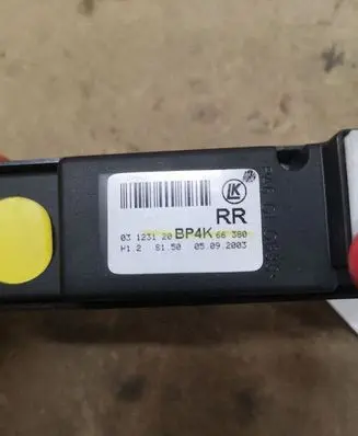 Mazda 3 I Electric window control switch 03123120 BP4K 66380