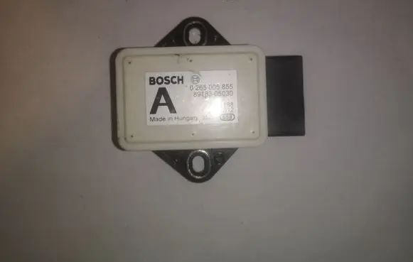 Toyota Avensis T270 ESP acceleration yaw rate sensor 0265005855 8918305030