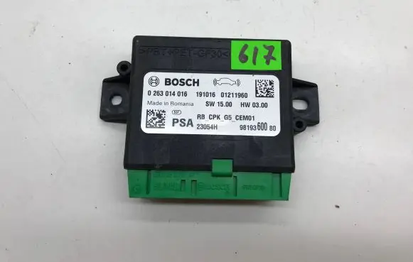 Peugeot 5008 II Parking PDC control unit/module 9819360080 0263014016 01211960