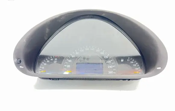 Mercedes-Benz C W203 Speedometer (instrument cluster) A2035403911
