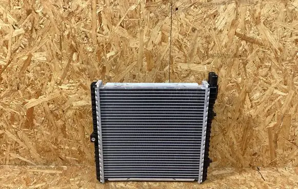 Porsche Taycan 9J1 Coolant radiator PAD121251A