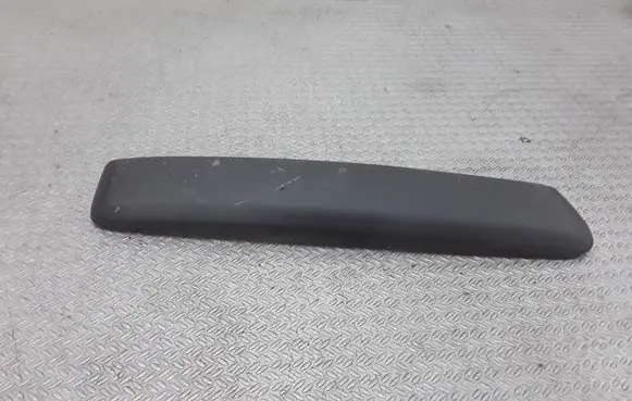 Ford Focus Front bumper splitter molding 4M5117E909AF