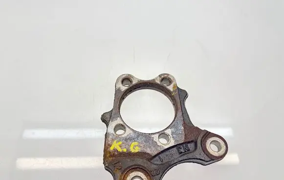 Toyota Yaris Cross Rear wheel hub