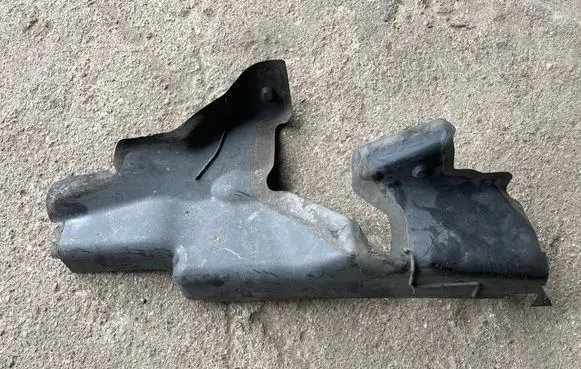 Renault Megane III Bottom radiator support slam panel 214982743R