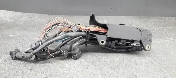 BMW Z3 E36 Fuel injector wires 1739880
