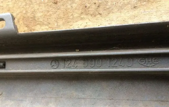 Mercedes-Benz E W124 Sill 1246901140