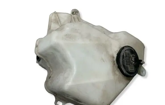 Toyota Prius (XW20) Windshield washer fluid reservoir/tank 060851145