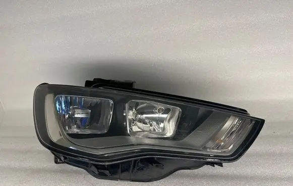 Audi A3 S3 8V Headlight/headlamp 8V0941004 1EJ01074002 01074002J