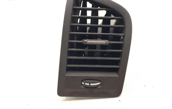 Volvo XC60 Dashboard side air vent grill/cover trim 1006805