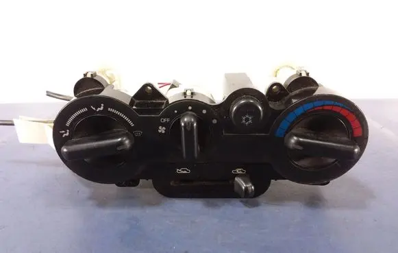 Mitsubishi Eclipse Climate control unit