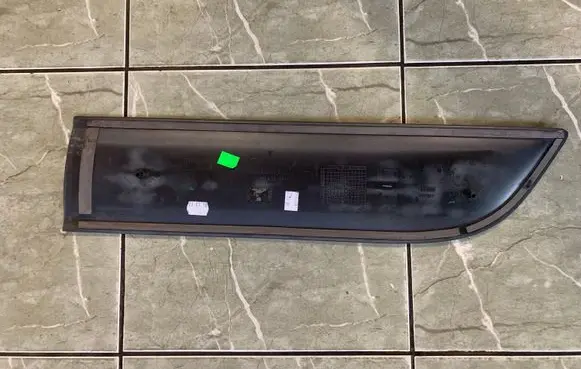 Porsche Macan (95B) Rear door trim (molding) 95B839890E