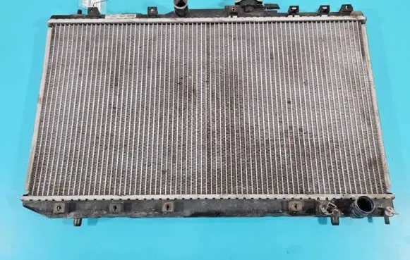 Toyota Avensis T220 Coolant radiator IMPRK1367718