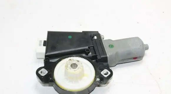 Lexus LS 460 - 600H Sunroof motor/actuator 47170110060