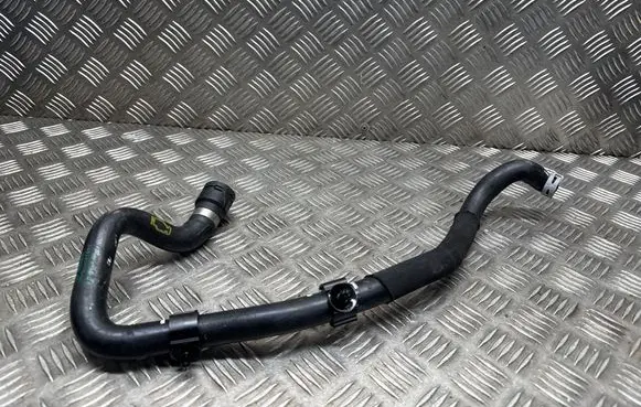BMW X6 G06 Engine coolant pipe/hose 6992935