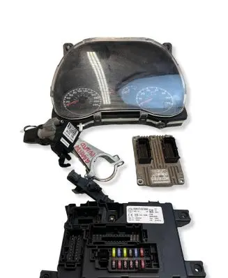 Fiat Grande Punto Engine control unit/module 51764504