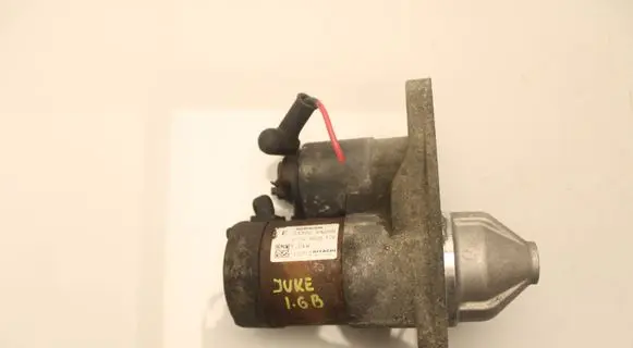 Nissan Juke I F15 Starter motor 23300EN20B